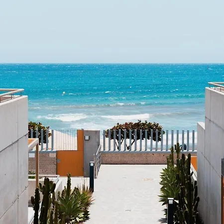 1ª Linea De Playa Apto De Lujo Los Balos 23 4*